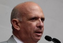 Hugo El Pollo Carvajal1