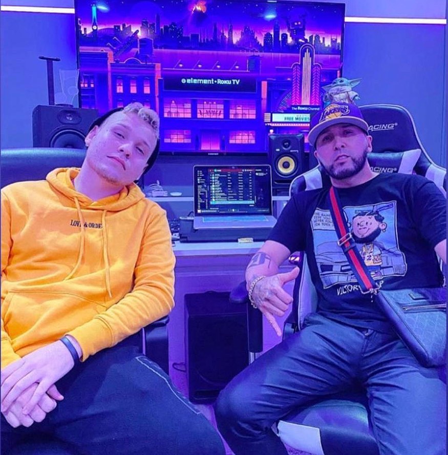 Fido y Gianni en el estudio.