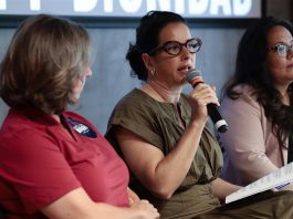 Organizaciones civiles crean campaña para proteger derechos humanos de migrantes mexicanos La codirectora de la Clínica Legal Internacional de Derechos Humanos de UC Berkeley, Roxanna Altholz