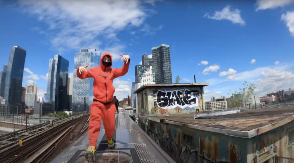SUBWAY SURFING