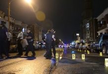 Tiroteo en Filadelfia deja cuatro muertos y al menos ocho heridos Un tiroteo en la ciudad de Filadelfia al noreste del país, este lunes dejó cuatro muertos y al menos ocho heridos, según informaron medios locales.
