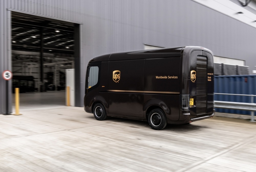 Economía/Motor.- BlackRock invierte 100 millones en la empresa de vehículos eléctricos Arrival El gigante de la mensajería y logística UPS y la International Brotherhood of Teamsters, el sindicato que representa a unos 340.000 empleados de la compañía en Estados Unidos, han llegado a un acuerdo provisional para la negociación colectiva de un nuevo convenio que permitiría evitar la huelga.