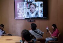 El artista mexicano Damián Ortega muestra retrospectiva en museo de la ciudad de Monterrey
