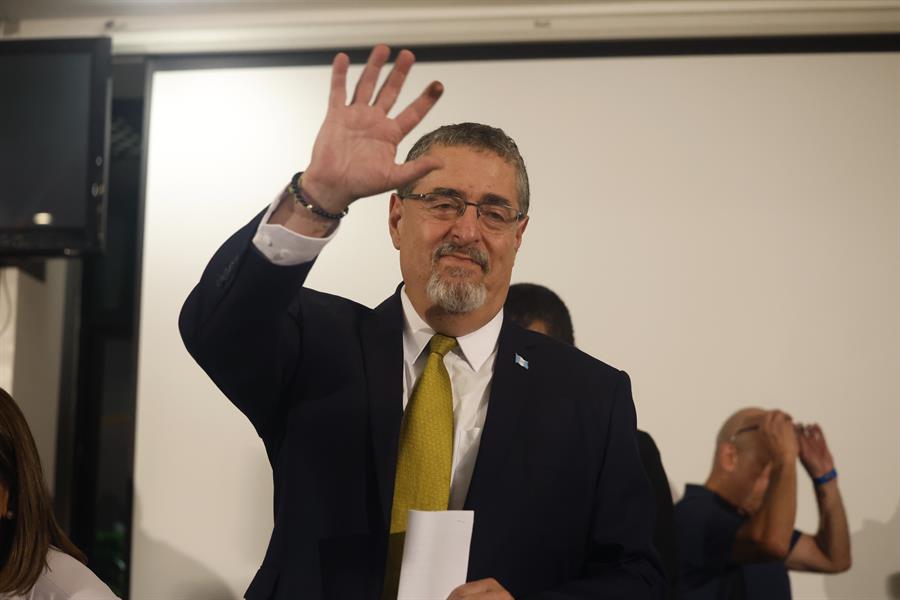 El presidente electo de Guatemala, Bernardo Arévalo