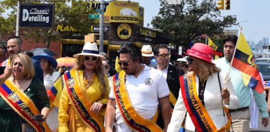 La comunidad ecuatoriana tiene vínculos profundos con la ciudad de Nueva York y sus primeras celebraciones por la Declaración de Independencia se remontan a 1975.