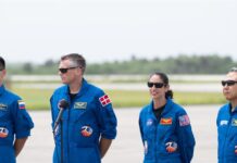 Fotografía cedida por la NASA donde aparecen los miembros de la tripulación de la misión Crew-7