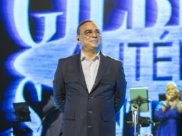 Gilberto Santa Rosa.