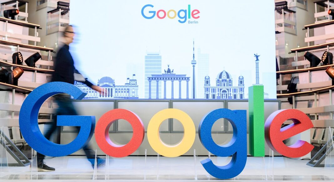 Google anunció este martes que las nuevas herramientas de inteligencia artificial (IA) de sus servicios de videotelefonía Google Meet podrán 