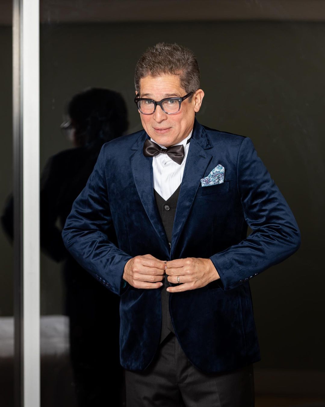 Ruiz ha construido una carrera multifacética de más de 37 años como productor, presentador y creador.