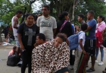 Unos 1.300 migrantes extranjeros salen desde Honduras hacia la frontera con Guatemala Migrantes