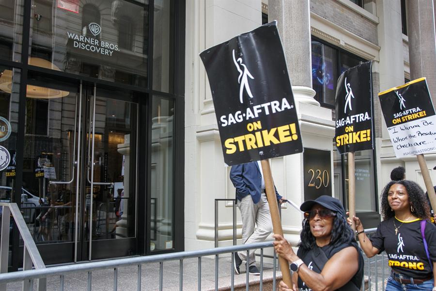 SAG-AFTRA (3) SAG-AFTRA