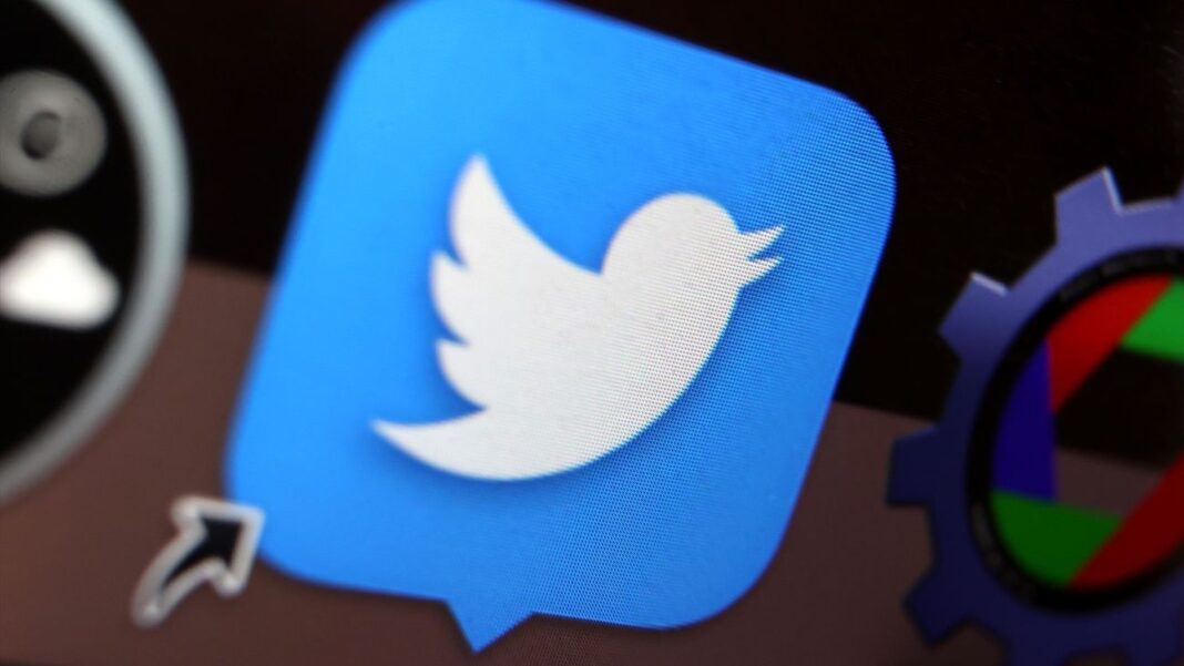 La Fiscalía especial que investiga al expresidente de Estados Unidos Donald Trump (2017-2021) obtuvo una orden de registro de la cuenta de Twitter del republicano en busca de pruebas sobre sus esfuerzos para revertir las elecciones de 2020, según documentos judiciales publicados este miércoles.