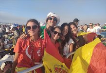 "No es casualidad que estemos aquí. Dios tiene un proyecto para nosotros" y "la Iglesia es para todos". Son dos de los mensajes del Papa Francisco que más están calando en los miles de jóvenes peregrinos que se han dado cita en la Jornada mundial de la Juventud (JMJ) de Lisboa.