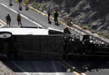 autobús de pasajeros tras un accidente (2)