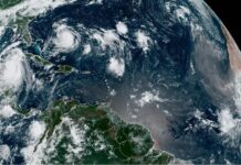Cancelados los vuelos a la isla de Bermudas por el huracán Franklin huracán Franklin