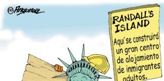 Esta playa está abierta.