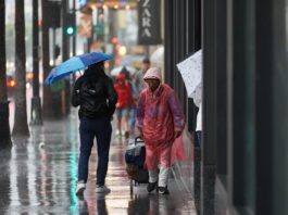 Hilary toca tierra por segunda vez en Baja California, ahora como tormenta tropical tormenta tropical