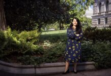 La poetisa laureada Ada Limón lleva la poesía a los parques nacionales Ada Limón.