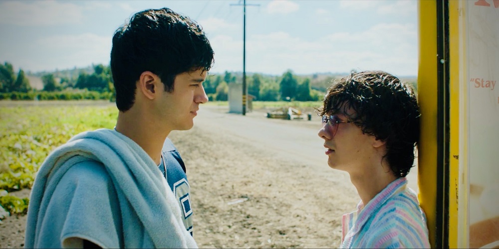Max Pelayo y Reese Gonzales en “Aristotle and Dante Discover The Secrets of the Universe”.