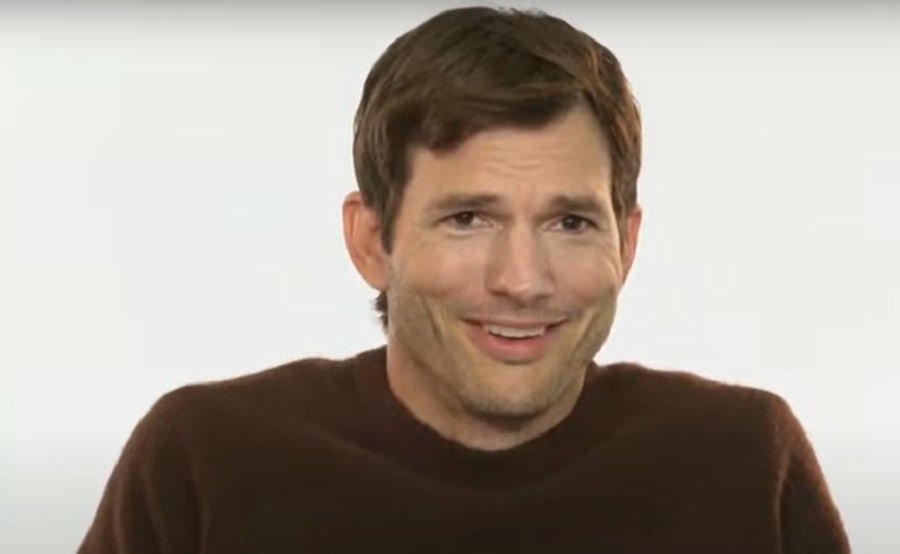 Ashton Kutcher (CP) El actor Ashton Kutcher ha renunciado como presidente de la junta directiva de Thorn, la organización contra el abuso sexual infantil que cofundó en 2009 con su entonces esposa Demi Moore