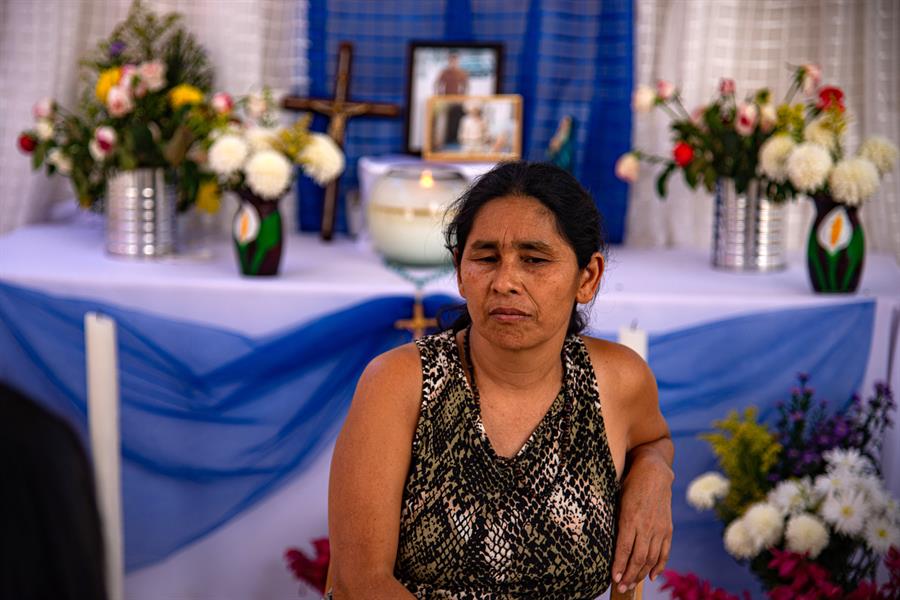 Cruz del Carmen Rodr&iacute;guez, madre de Carlos Mart&iacute;nez.