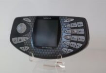 Fotografía del dispositivo de la serie 60 de Nokia N-Gage.