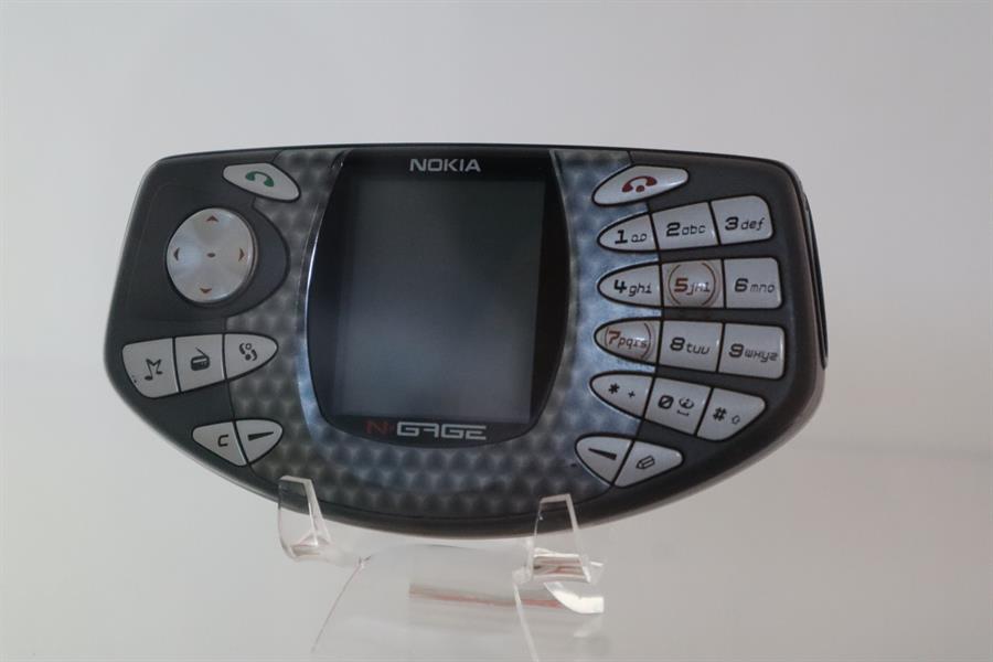 Dispositivo de la serie 60 de Nokia N-Gage Fotografía del dispositivo de la serie 60 de Nokia N-Gage.