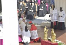 El nuevo cardenal y arzobispo de Madrid, José Cobo, ha señalado que "cada cosa a su tiempo", sobre el hecho de ser 'papable', es decir, de poder ser elegido Papa en un futuro cónclave, y ha asegurado que ahora, como cardenal, debe centrarse en la responsabilidad de "llevar adelante" las tareas que les encomiende Francisco.