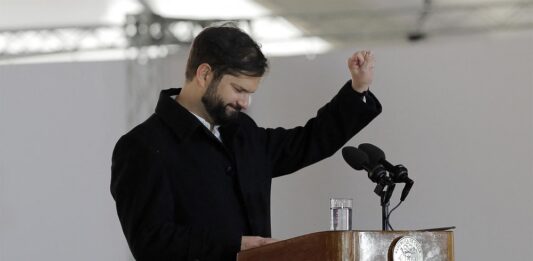 El presidente de Chile, Gabriel Boric, ha defendido este lunes la democracia y los Derechos Humanos durante un discurso por el aniversario del golpe de Estado del general Augusto Pinochet.
