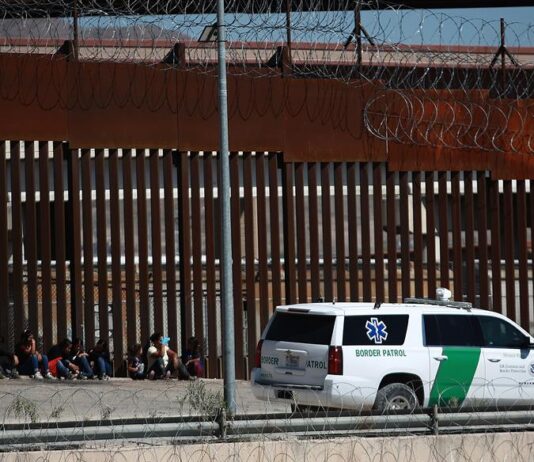 Cámara Baja aprueba ley migratoria propuesta tras el asesinato de universitaria La frontera de México con Estados Unidos vive una nueva oleada migratoria
