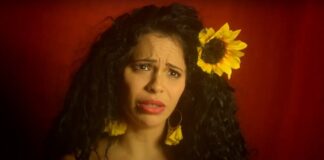 La obra "Farándula", la más exitosa que se ha presentado en Cuba en los últimos 30 años, ha llegado al teatro Repertorio Español de Nueva York.