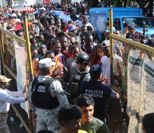 La variedad de nacionalidades de migrantes que cruzan por México para llegar a Estados Unidos es cada vez mayor porque más personas dejan sus países tras la pandemia de la covid-19,