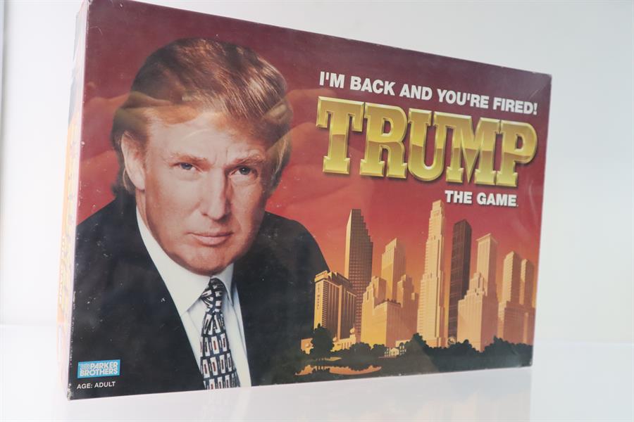 Pasatiempo al estilo Monopoly llamado Donald Trump. El juego.