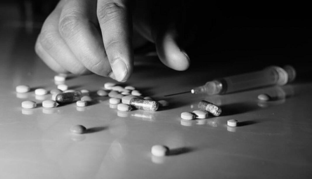 El 81 % de las muertes por sobredosis en la ciudad de Nueva York son causadas por el fentanilo, según cifras que desveló este lunes el Departamento de Salud de la ciudad.