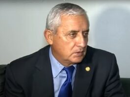 El expresidente Pérez Molina se declara culpable de corrupción en Guatemala El expresidente guatemalteco Otto Pérez Molina (2012-2015) se declaró culpable este miércoles de lavado de dinero, cohecho pasivo y fraude en una trama de corrupción acontecida durante su Gobierno y fue condenado a ocho años de prisión.
