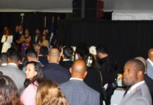Con el diecinueve por ciento de la población de la ciudad de Nueva York, los latinos logran también una mayor representación del gobierno seccional. En la presente nota ilustramos esa presencia latina y su participación en las decisiones que afectan directamente a la ciudad.