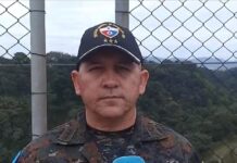 El Ejército de Guatemala movilizó este lunes a 2.000 soldados para blindar su frontera con México debido a la violencia provocada por el narcotráfico.