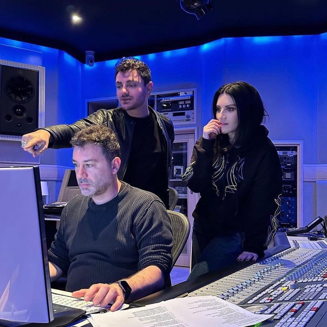 Virginio en el estudio con Laura Pausini.