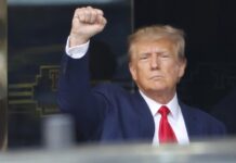 El expresidente Donald Trump (2017-2021) ha ampliado su ventaja frente al resto de aspirantes a la nominación republicana para las presidenciales de 2024 y supera en más de 30 puntos al gobernador de Florida, Ron DeSantis, según una encuesta de la cadena de noticias CNN publicada este martes.