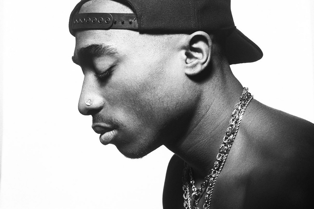 Tupac-Shakur.-Foto-Hollywood-walk-of-fame La Policía de Las Vegas arrestó este viernes a un sospechoso del asesinato del ícono del hiphop Tupac Shakur, que ha permanecido sin resolver durante 27 años, según reportaron medios.