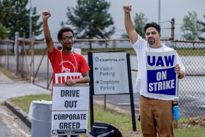 United Auto Workers (3)