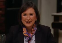El partido oficialista Morena pide la demolición de la vivienda de la candidata opositora Gálvez La dirección del partido oficialista Morena en Ciudad de México ha exigido este miércoles la demolición de la vivienda particular de la candidata presidencial del opositor Frente Amplio, Xóchitl Gálvez, en la zona administrativa de Miguel Hidalgo, ubicada en el noroeste de la capital mexicana.