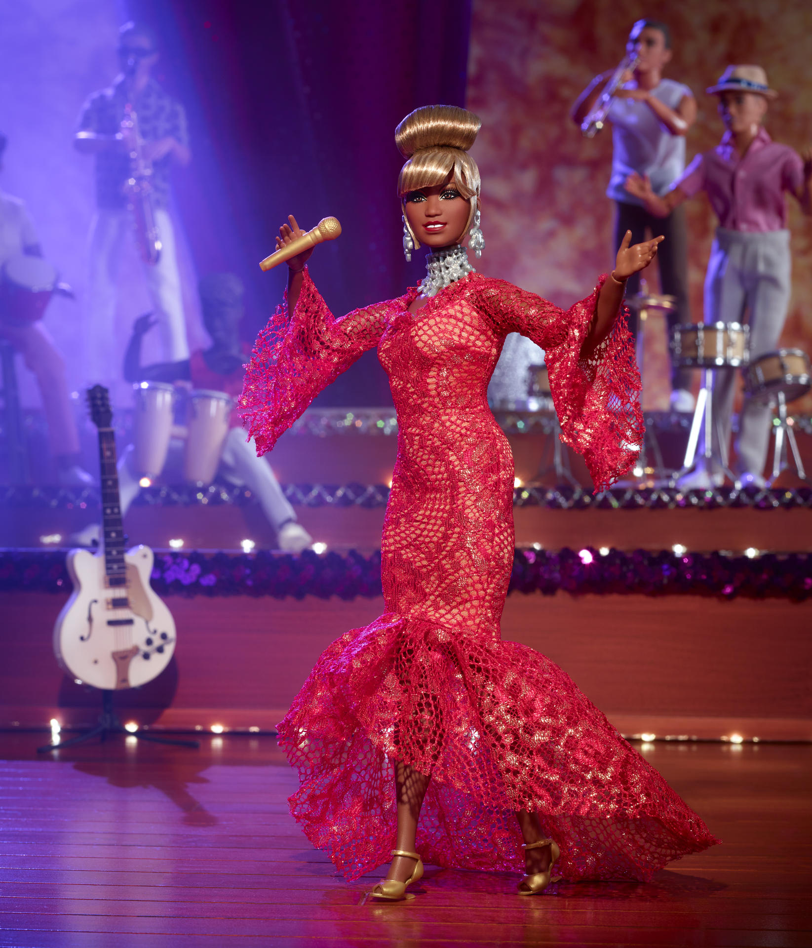 La muñeca Barbie con la figura de Celia Cruz sale hoy a la venta