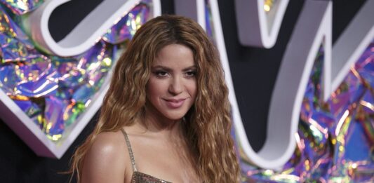 Figuras consagradas como Shakira, Thalía, Ivy Queen y Fonseca serán parte este año de la Semana de la Música Latina que organiza Billboard, en la que también se darán cita artistas como Sebastián Yatra, Peso Pluma, Mike Bahía, Wisin y Manuel Turizo, informó este miércoles la organización.