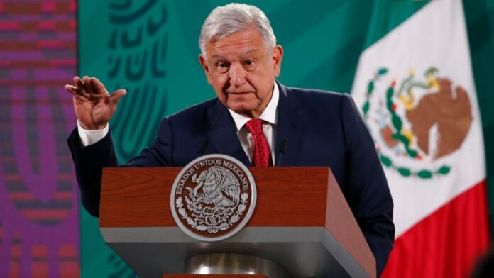 López Obrador aseguró que su Gobierno tiene como prioridad “poner de pie” lo más pronto posible a Acapulco.