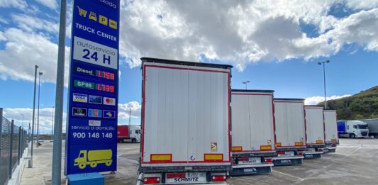 A dos días de reabrirse a las exportaciones, el puente Córdova Américas fue bloqueado con retenes del Departamento de Seguridad de Texas.