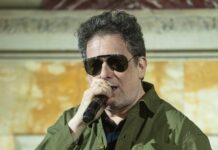 Regresa el rock de Andrés Calamaro a México para seguir creando nuevas historias El cantante argentino Andrés Calamaro