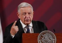 México avanza lento en la recuperación tras huracán Otis y crece a 45 el número de muertos El presidente de México, Andrés Manuel López Obrador.