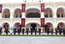 López Obrador condecora al exjefe del Ejército mexicano acusado de narcotráfico por EE.UU. López Obrador, condecoró este miércoles al exjefe del Ejército mexicano