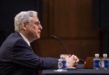 El Departamento de Justicia de Estados Unidos ha acusado a ocho empresas chinas y a doce de sus ejecutivos de crímenes relacionados con la producción, distribución e importación de fentanilo y otros opioides en EEUU.